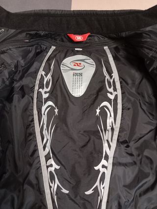 EQUIPAMIENTO COMPLETO MOTO MUJER USADO DOS VECES