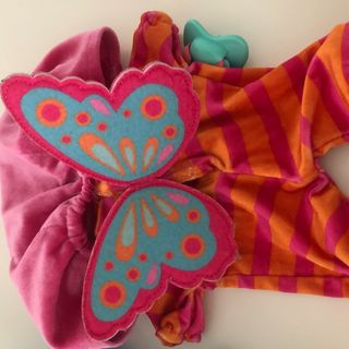 2 Trajes bebes llorones