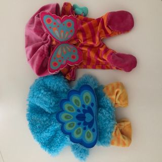 2 Trajes bebes llorones