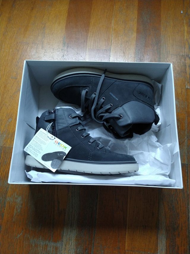 Botas Geox niño T.35 NUEVAS