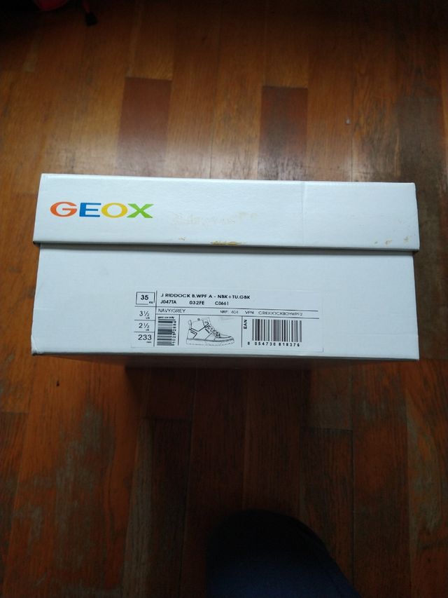 Botas Geox niño T.35 NUEVAS