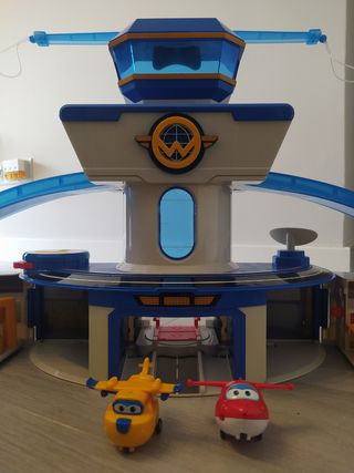 Aeropuerto Superwings