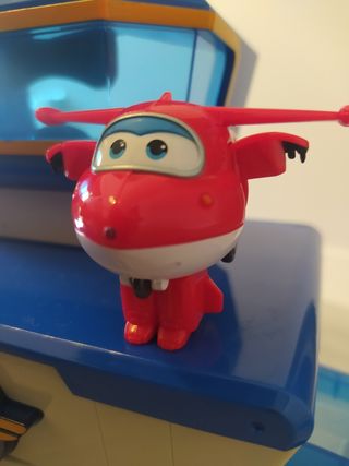 Aeropuerto Superwings