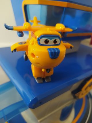 Aeropuerto Superwings