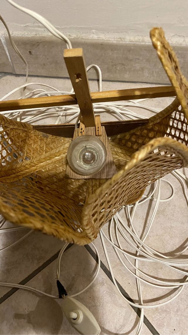 Porta lampada vintage in bambù