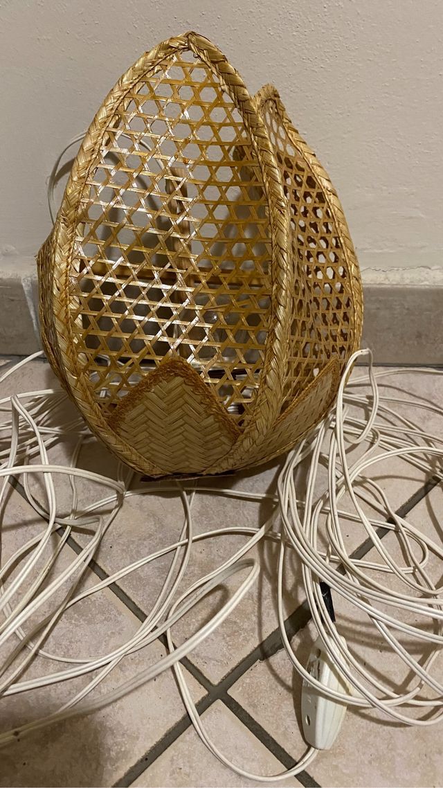 Porta lampada vintage in bambù