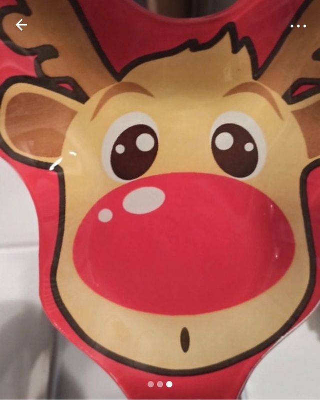 poggiamestolo natalizio a forma di renna