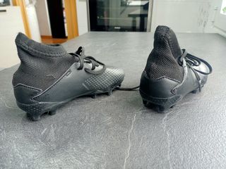Botas de fútbol infantiles