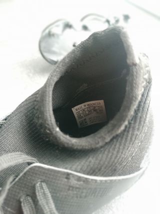 Botas de fútbol infantiles