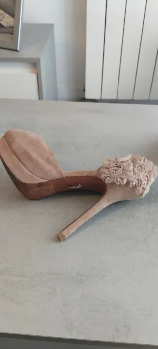 Zapato salón nude Zara 36