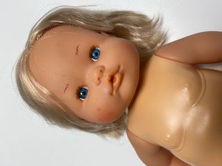 Nenuco con maxicosi y bañera