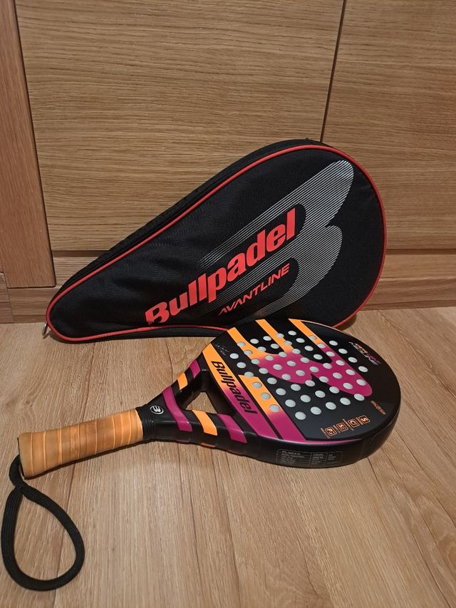 Pala pádel BULLPADEL + Funda