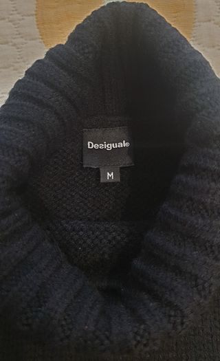 3a Rebaja - Jersey negro Desigual 