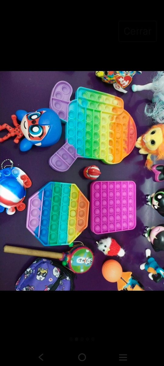 Popit variados más muñecos