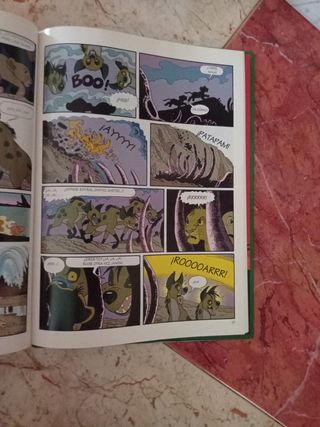 Libro de Disney "el rey león"