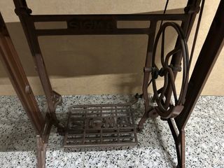 maquina coser antigua