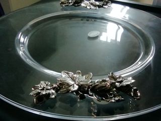 Piatto decorativo in cristallo e argento