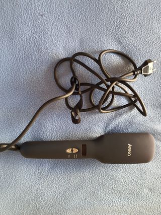 Cepillo Alisador de pelo 2 en 1, función iónica.