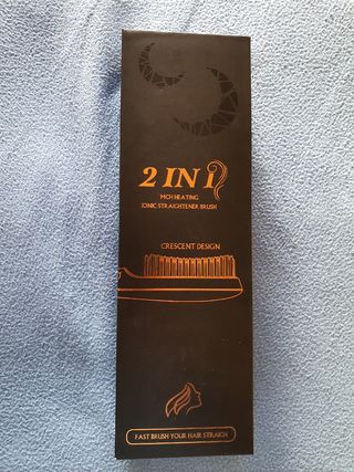 Cepillo Alisador de pelo 2 en 1, función iónica.