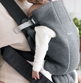 mochila babybjorn