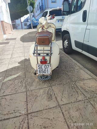 Vespa 150s