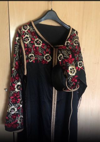 caftan marroqui con cinturon