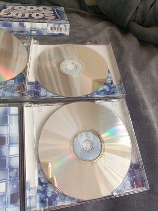 Todo éxitos. Los 40 números uno del año 2003. 2 CD