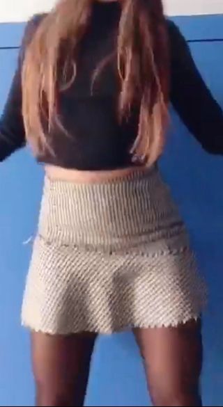 mini falda zara XS
