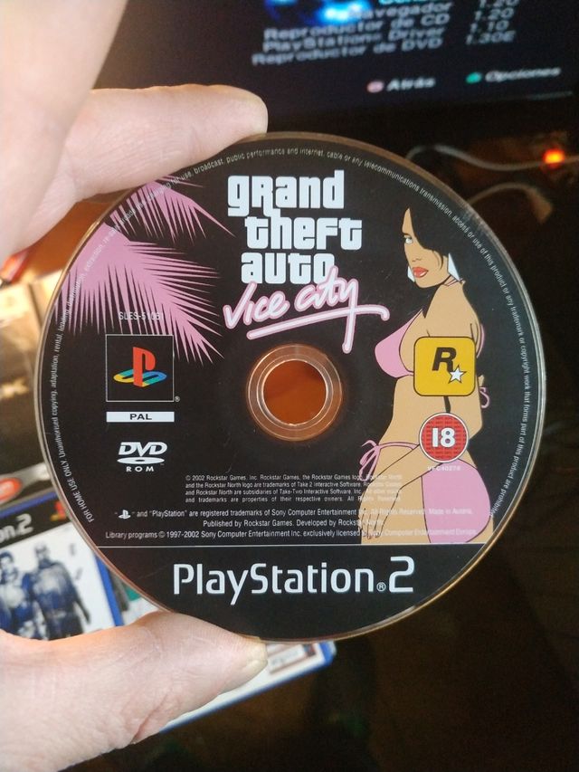 PLAY STATION 2 + Controller+ 14 giochi+ 2 T. memoria