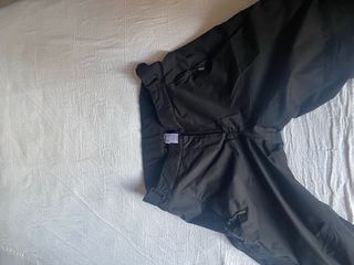 Pantalon nieve, talla 42.