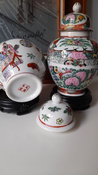 Jarrones, Tibor Chino