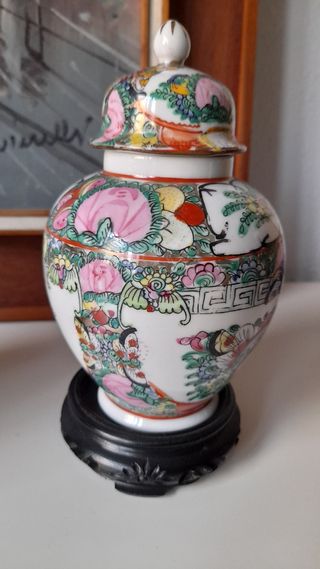 Jarrones, Tibor Chino