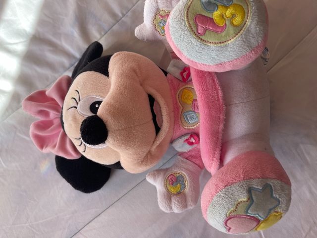 peluche minnie