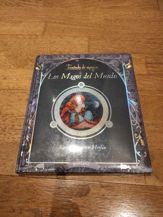 Impresionante Libro Tratados de Magia