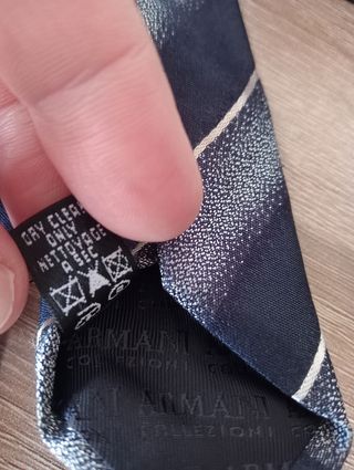 Cravatta a righe - Armani Collezioni