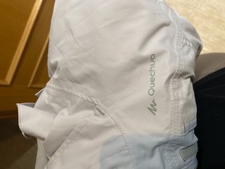 cortavientos chaqueta QUECHUA