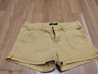Pantalón corto