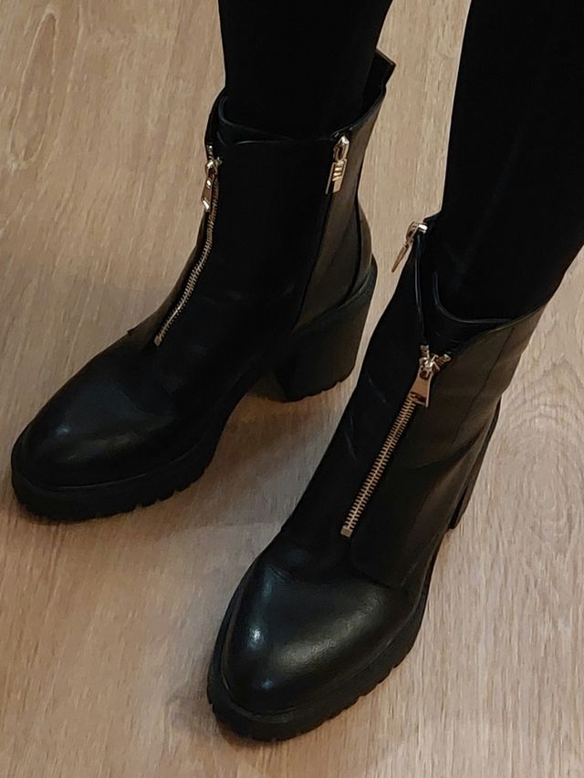 Botines negros Mustang