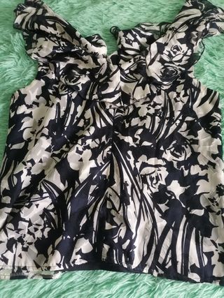 Conjunto Falda y jersey  T48 raso y gasa