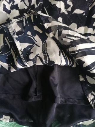 Conjunto Falda y jersey  T48 raso y gasa