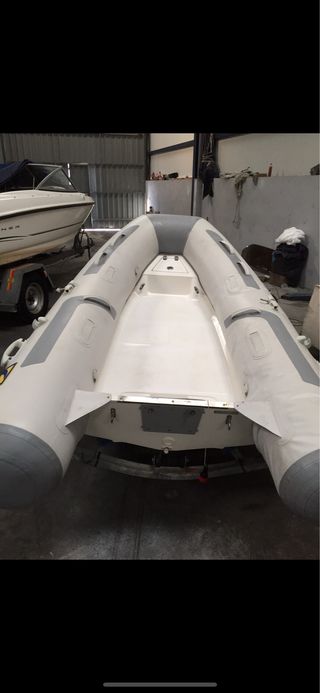 zodiac 310 rib sea mercury 15hp remolque 