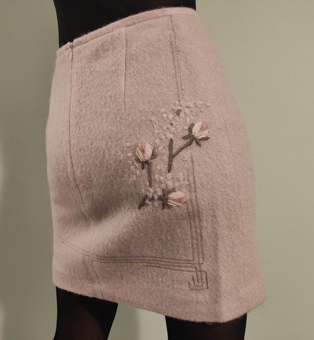 Gonna Laurel in lana rosa