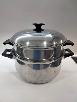 Olla para cocido grande.