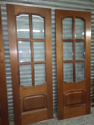 Lote de 3 puertas de madera maciza 
