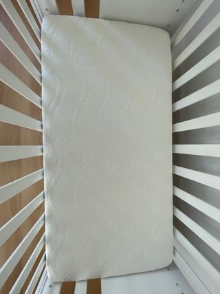 Cuna micuna con colchon viscoleastico