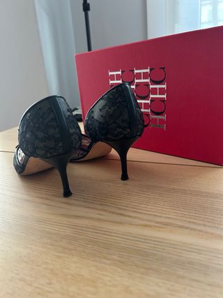 zapatos tacón Carolina Herrera