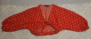 Crop top estampado de Zara