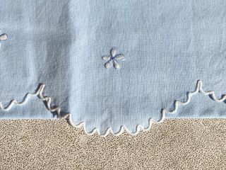 JUEGO DE CUNA BORDADO A MANO