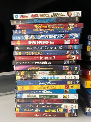 SUPERLOTE DE 70 DVD INFANTILES+REPRODUCTOR DE DVD