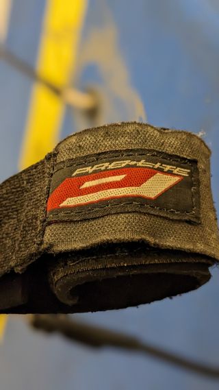 GENESIS Square Corcho 🌊